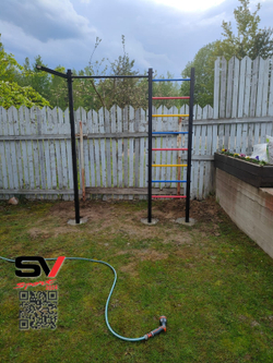 Монтаж уличной шведской стенки Sv Sport (3 вертикальных столба)