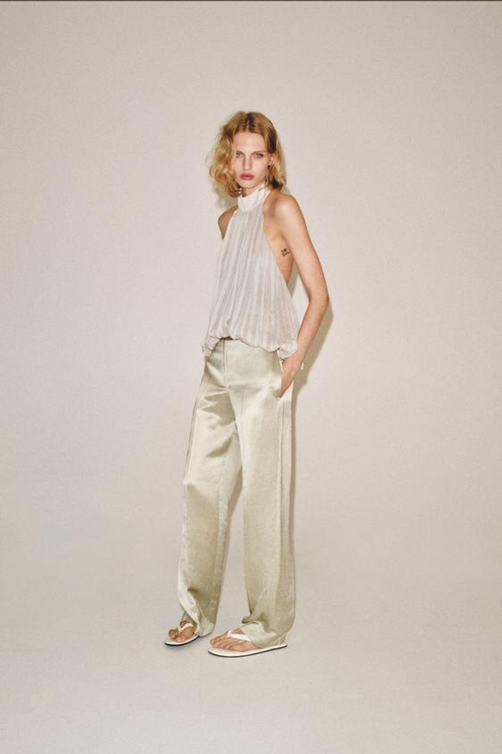 ZARA БРЮКИ ПРЯМОГО КРОЯ ИЗ СМЕСОВОГО ЛЬНА — ZW COLLECTION, КАМЕННО-СЕРЫЙ