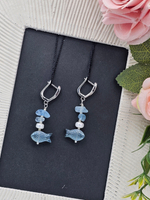 Серьги из натуральных камней "Рыбки", ручная работа, гипоаллергеновый материал