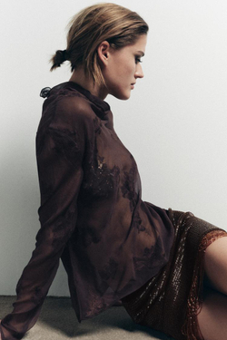 ZARA РУБАШКА ПОЛУПРОЗРАЧНАЯ С ЦВЕТОЧНОЙ ВЫШИВКОЙ, КОРИЧНЕВЫЙ