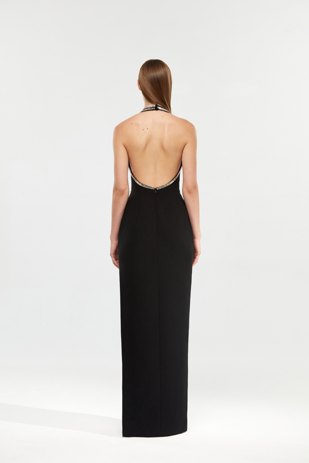 Платье макси из крепа вышивкой кристаллами