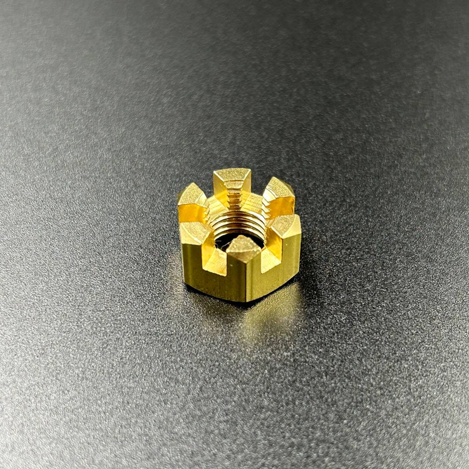 Гайка крепления гребного винта Yamaha 6-15, F6-20 (KACAWA)