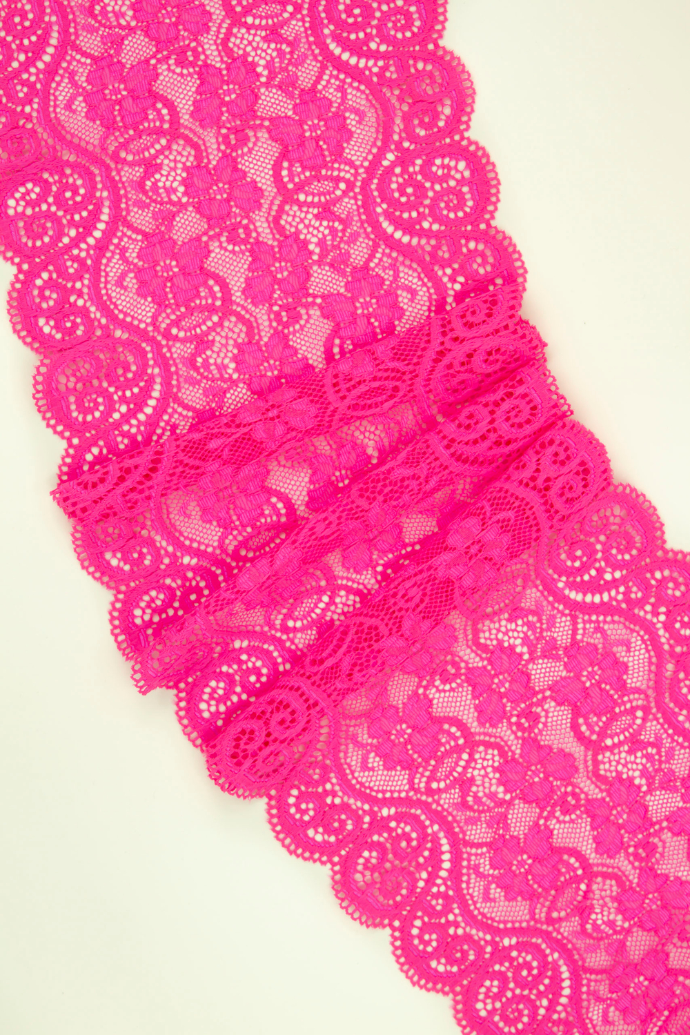 Эластичное кружево розовое неоновое ОТРЕЗЫ