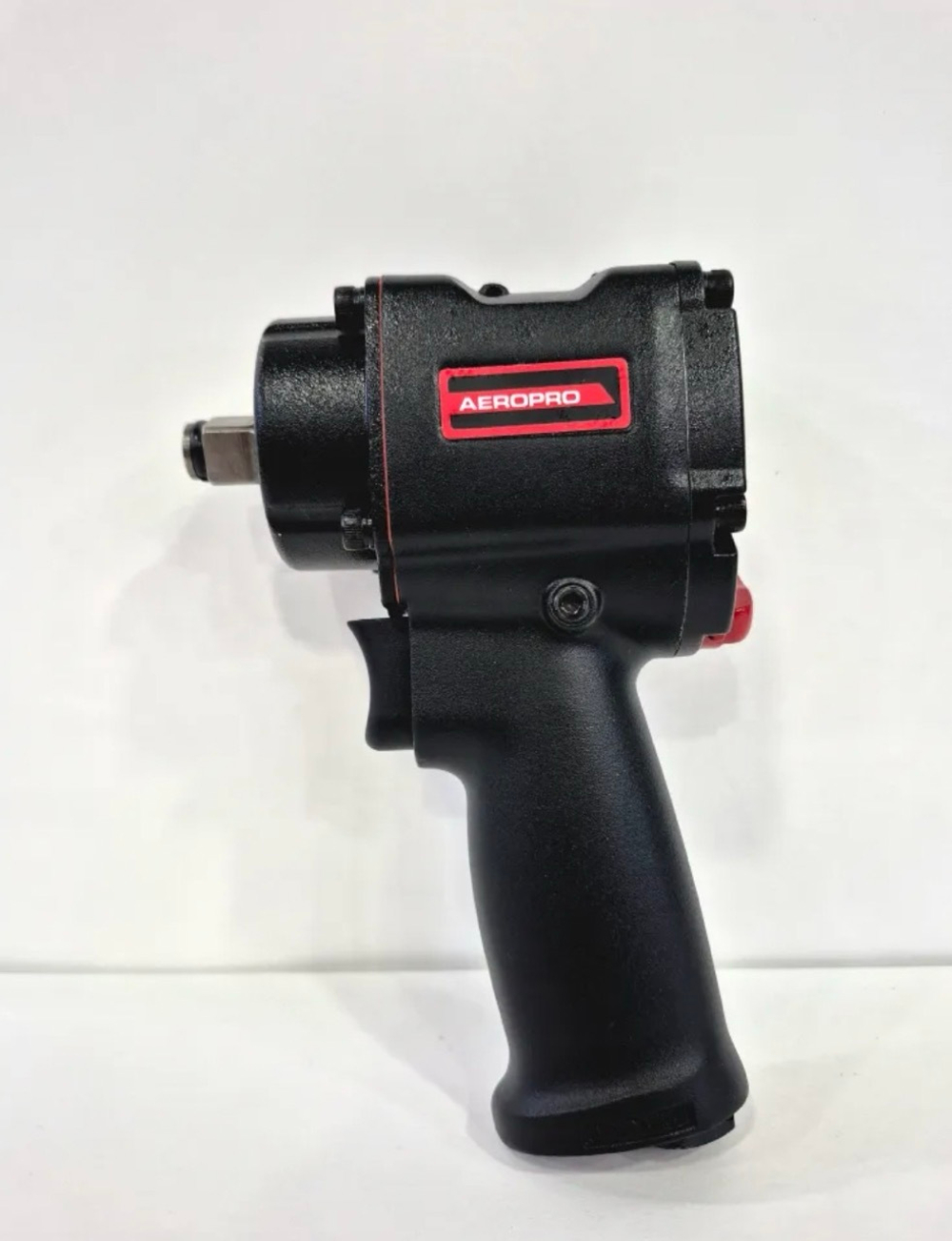 RP7426 / Ударный пневмогайковёрт мини AeroPro RP7426 , Квадрат 1/2, 610N.M