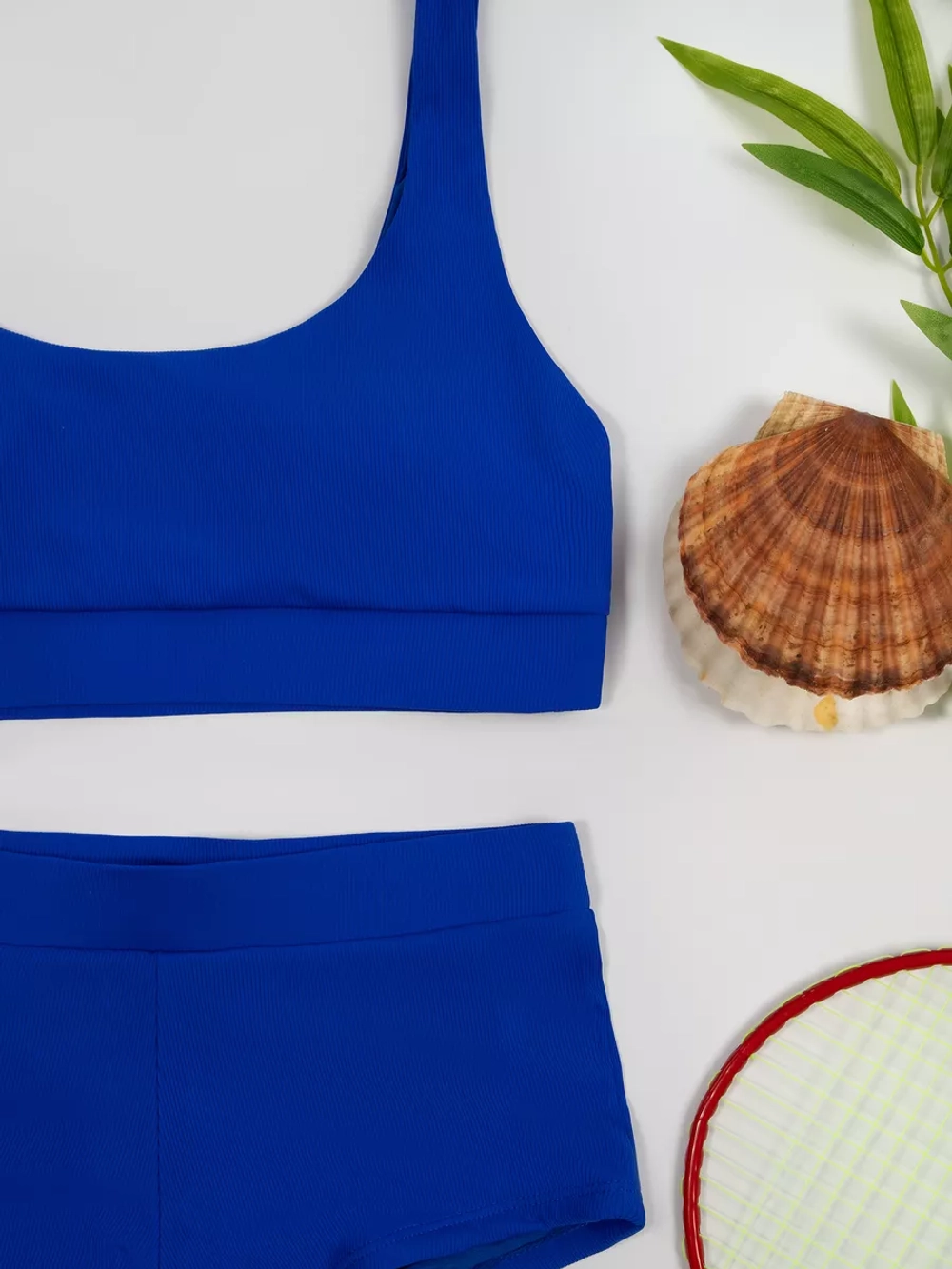 купальник раздельный в рубчик с топом и шортами