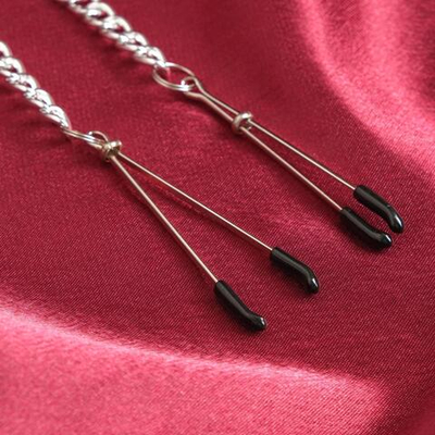 Удлинённые зажимы для сосков с цепочкой - 25 см. (Цвет: серебристый)