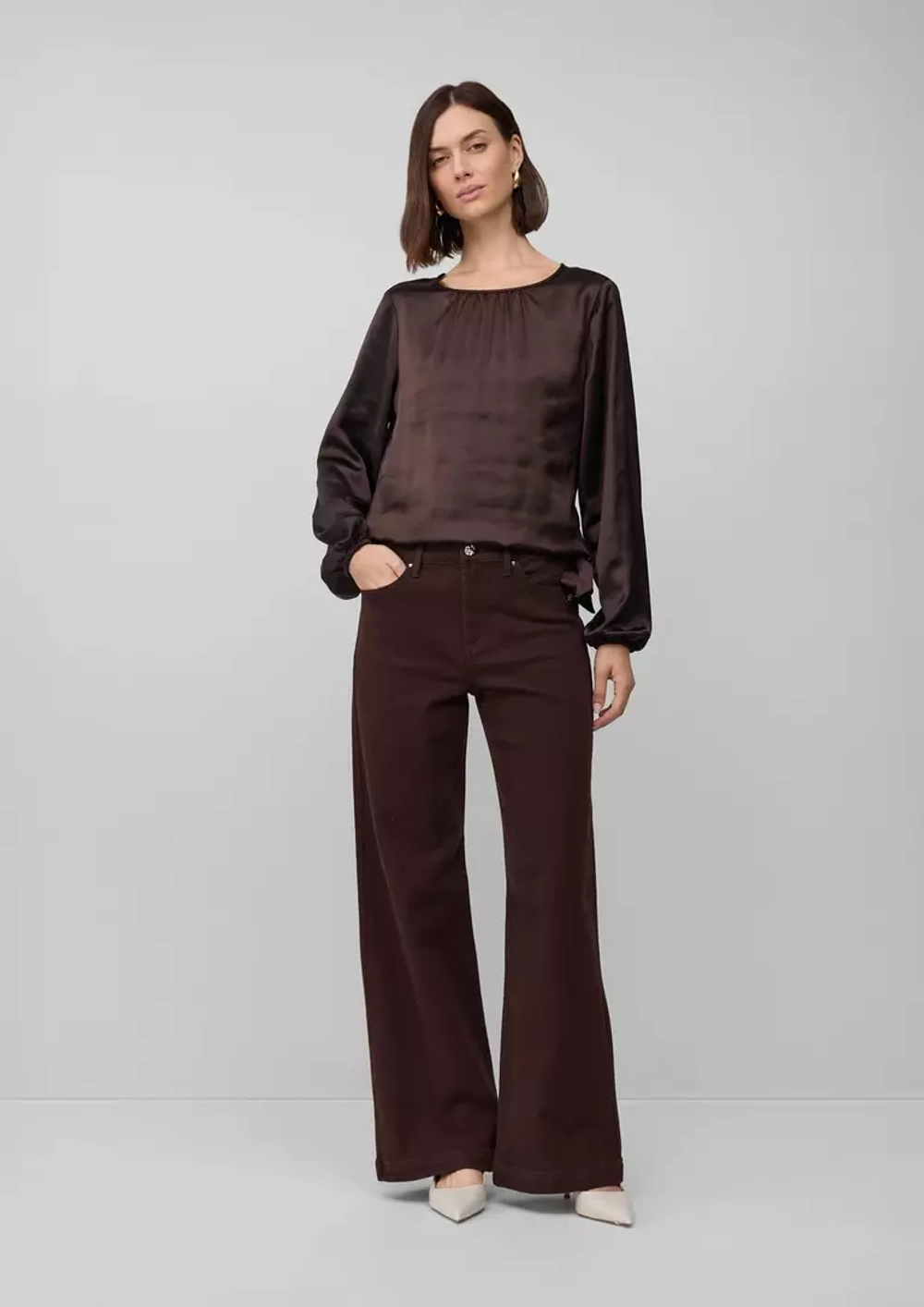 Атласная блузка Black Label