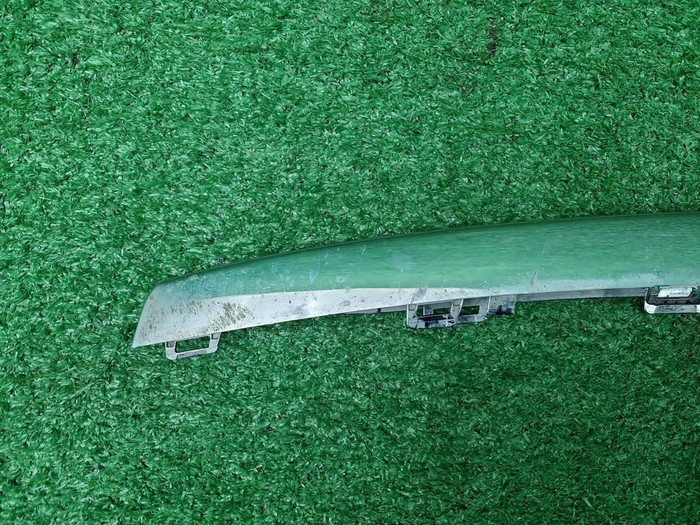 Молдинг перед. бампера Mercedes E W213 (16-21) AMG