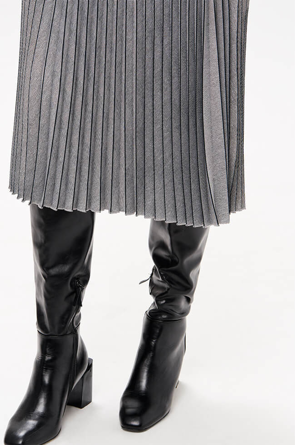 4912 Юбка женская (серо-черный)