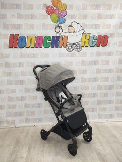 Коляска прогулочная Happy Baby Umma Dark Grey