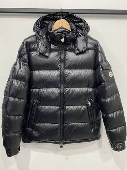 Пуховик Moncler