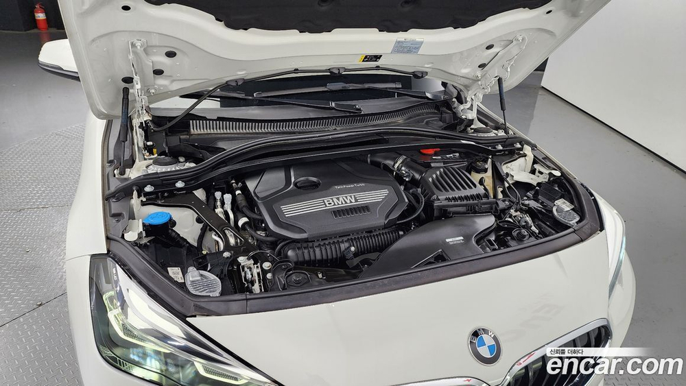 BMW 2 Series Gran Coupe (F44) 220i Sports (11.2022)
