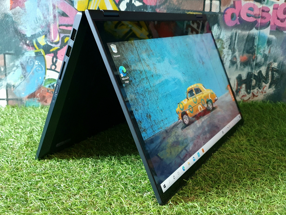 Ультрабук-трансформер 14" Lenovo i3-10/4 Gb/FHD