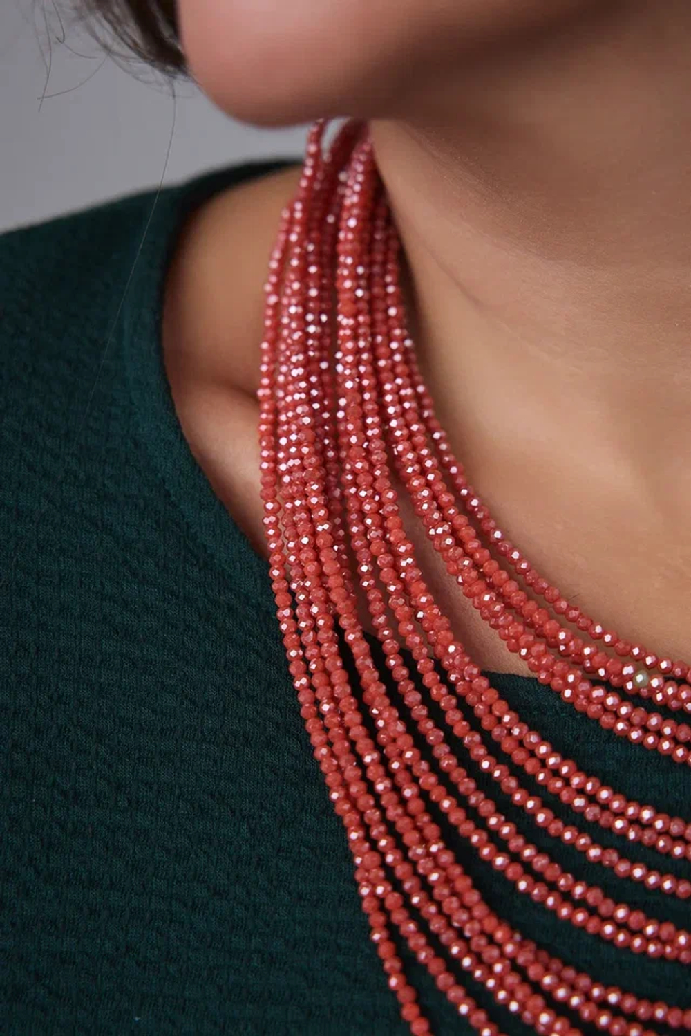 Колье каскад "Венеция, оттенок рябина, венец.стекло, натур.кожа