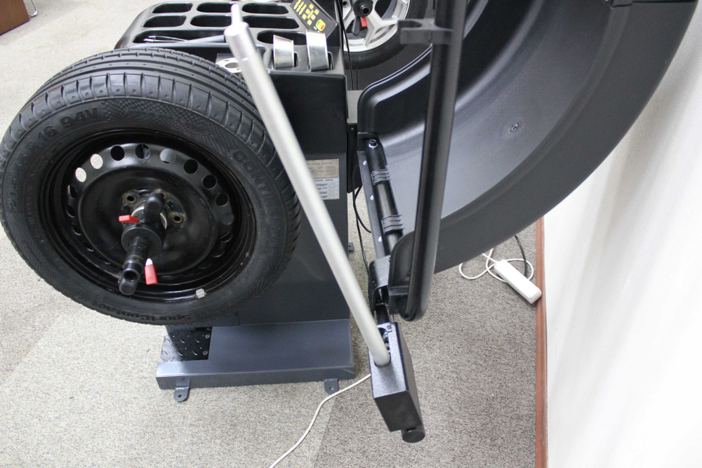 WB728 Балансировочный станок