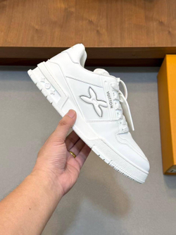 Кроссовки Louis Vuitton Trainer