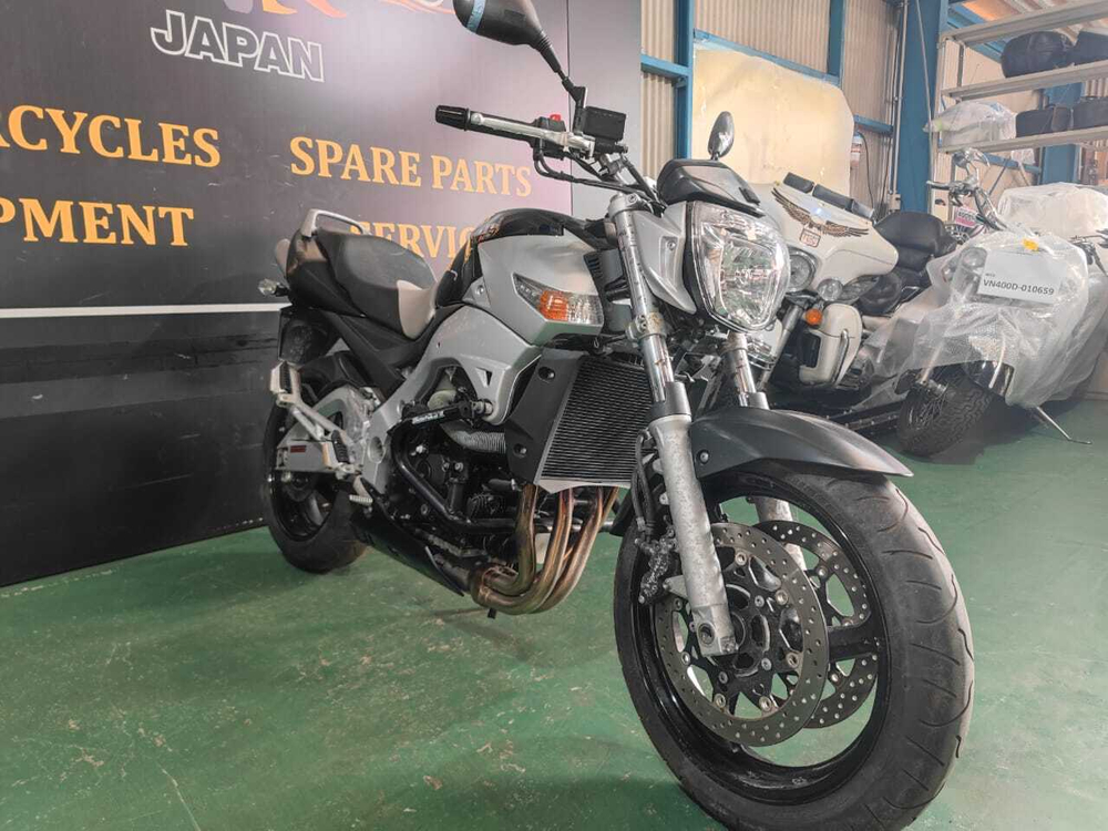 Suzuki GSR400 , 2007
