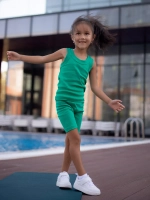 Спортивный костюм для девочки в сад