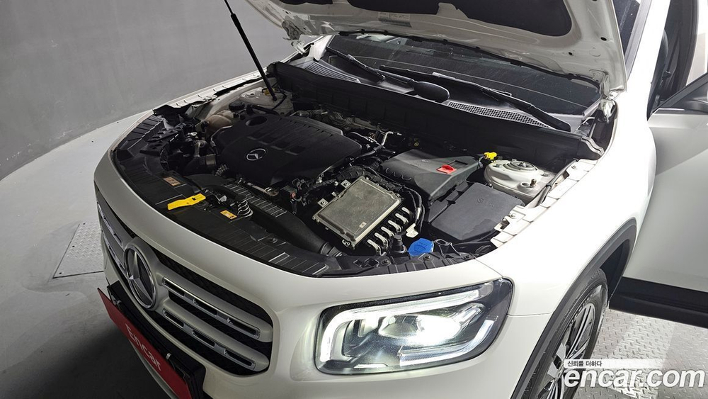 Mercedes-Benz GLB-Class X247 GLB200 d (09.2021)
