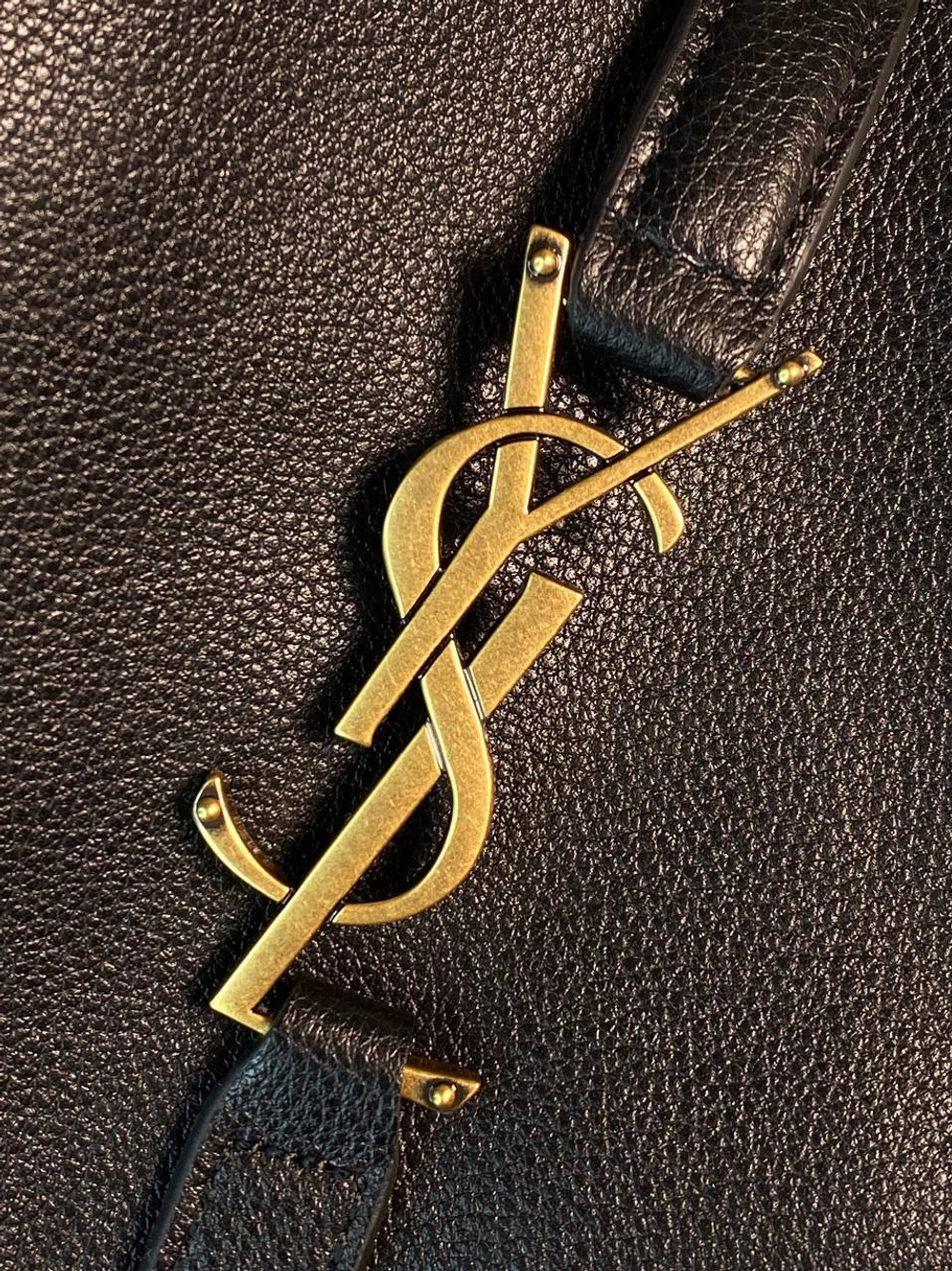 Сумка Yves Saint Laurent