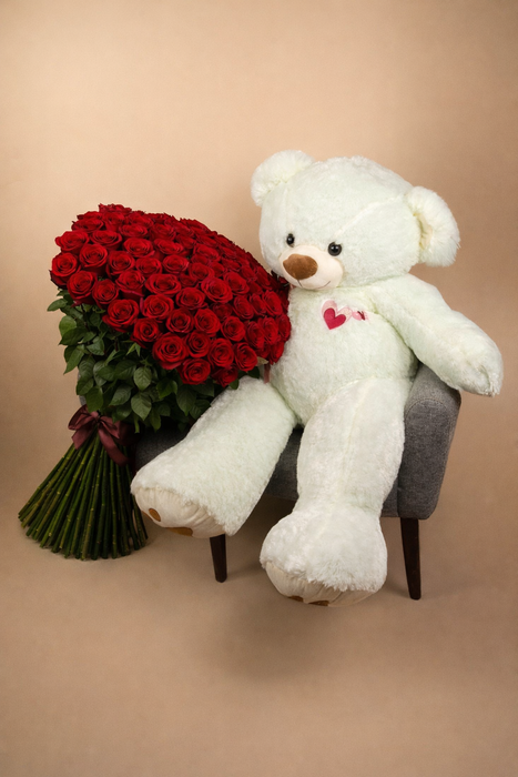 Комбо "Медведь 120 см + 101 роза Эксплорер 110 см"