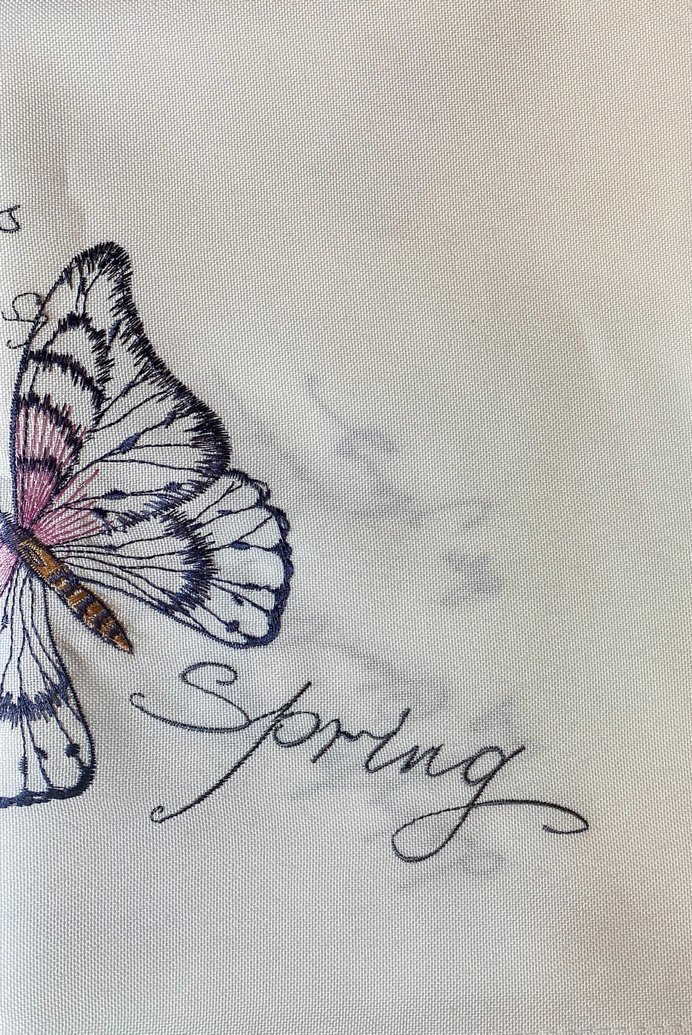 Скатерть дорожка. 40х140см (Германия)100% полиэстер БАБОЧКИ