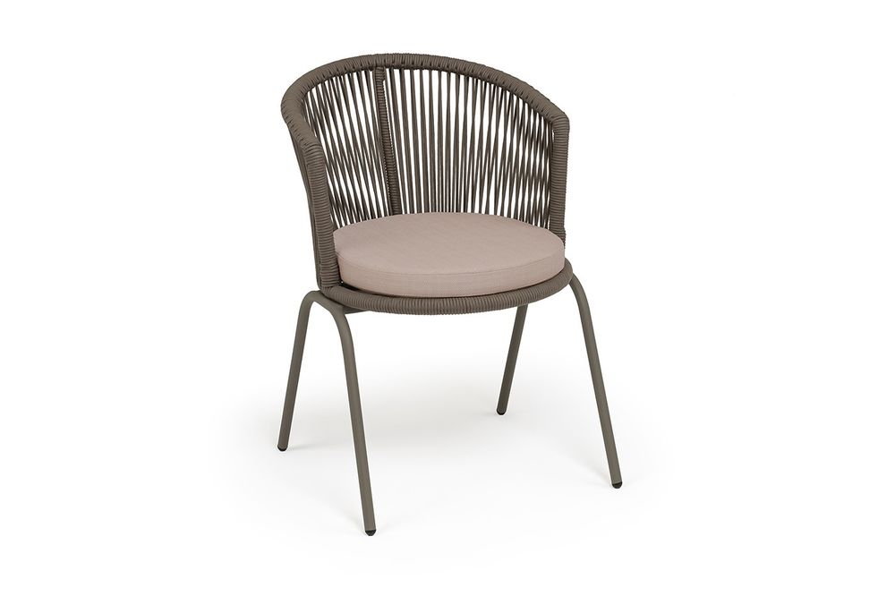 "Люксембург" стул плетеный из роупа, каркас из стали бежево-серый (RAL7006) муар, роуп коричневый круглый, ткань Mossle бежевая