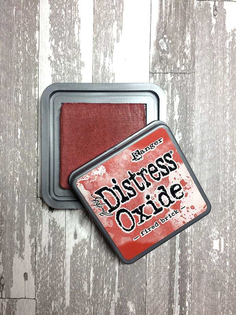 Distress Oxide Pad. Fired Brick