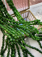 Нить бусин из тонированного кварца 7-8мм (галтовка)