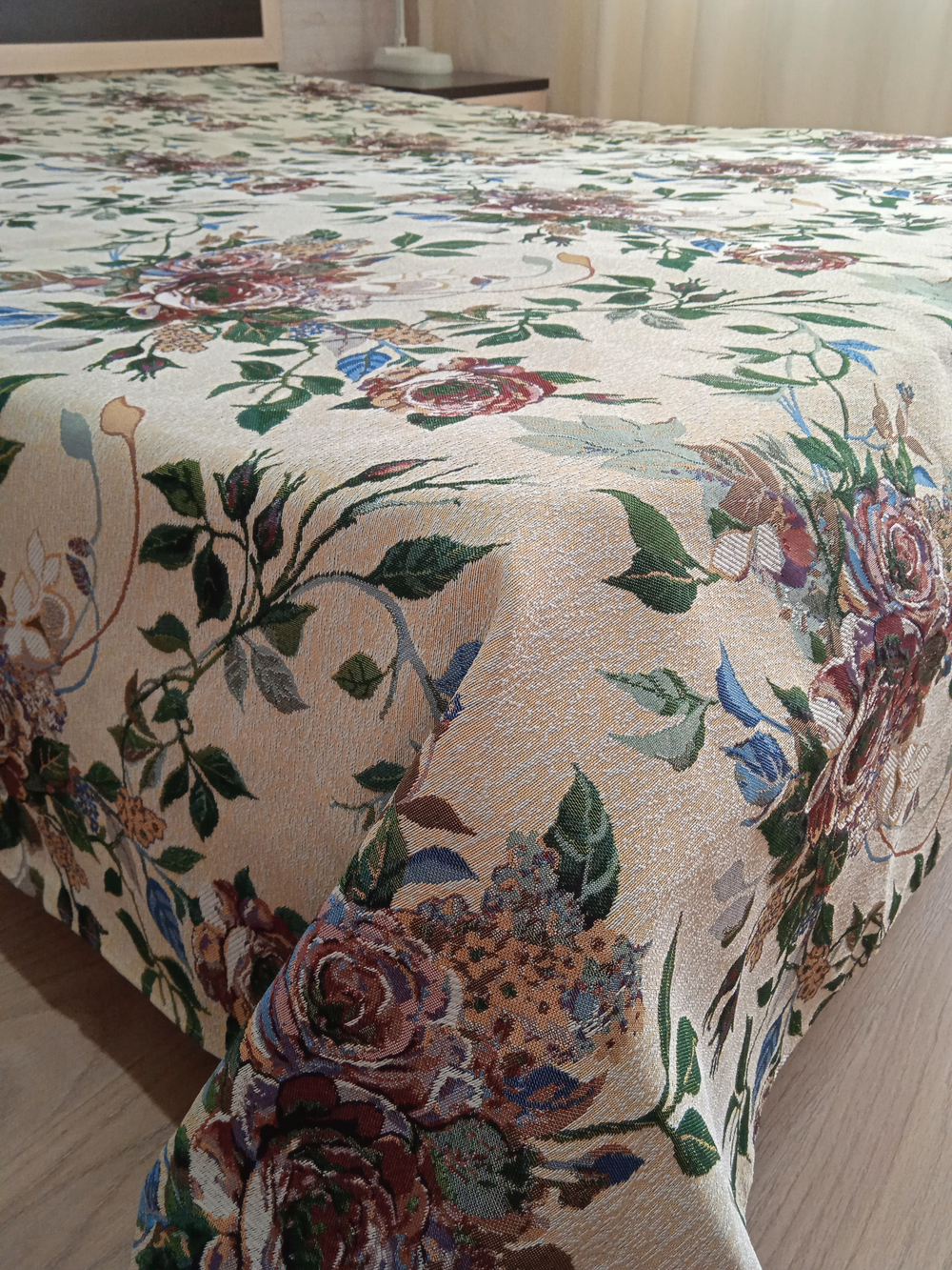 Покрывало гобеленовое Плетистая роза евро (240х200)