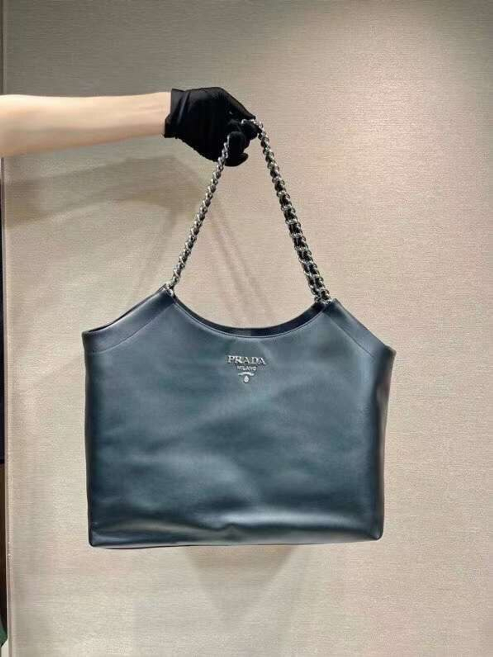 Сумка Prada