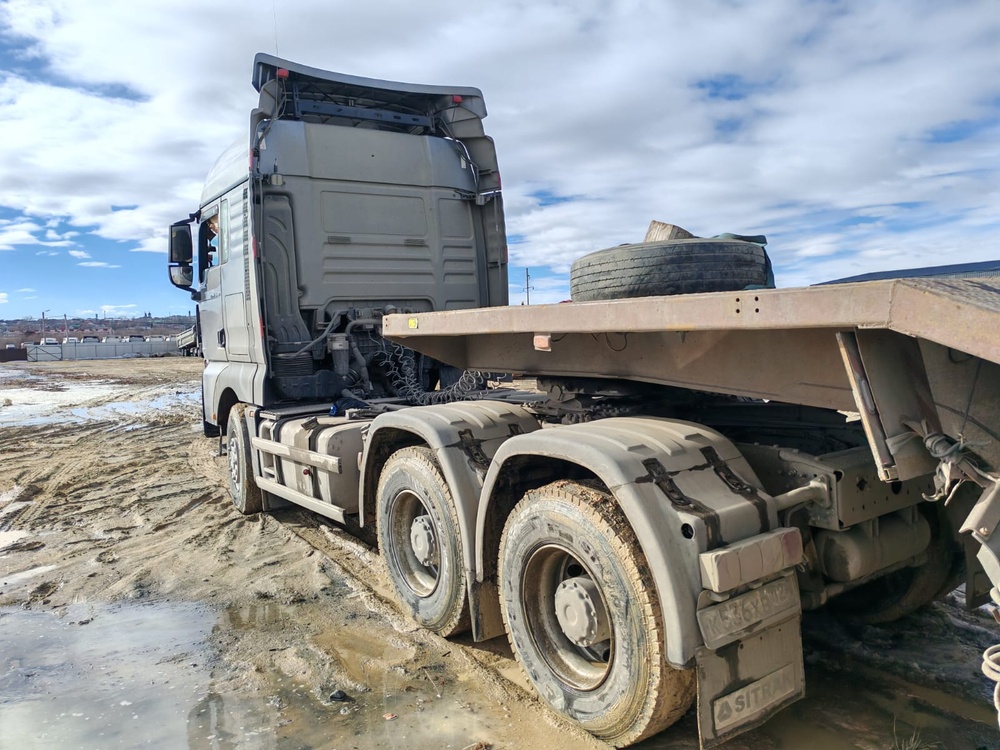 SITRAK C7H 6x4 Седельный тягач ZZ4256V364HE (Дизельный, 12,4 л, 540 л.с., МТ)