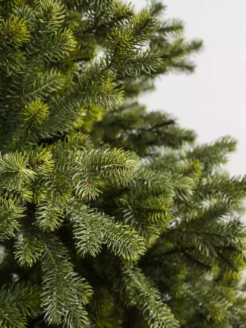 Искусственная ель «Леано» (Литая хвоя) 210 см / 2.1 м