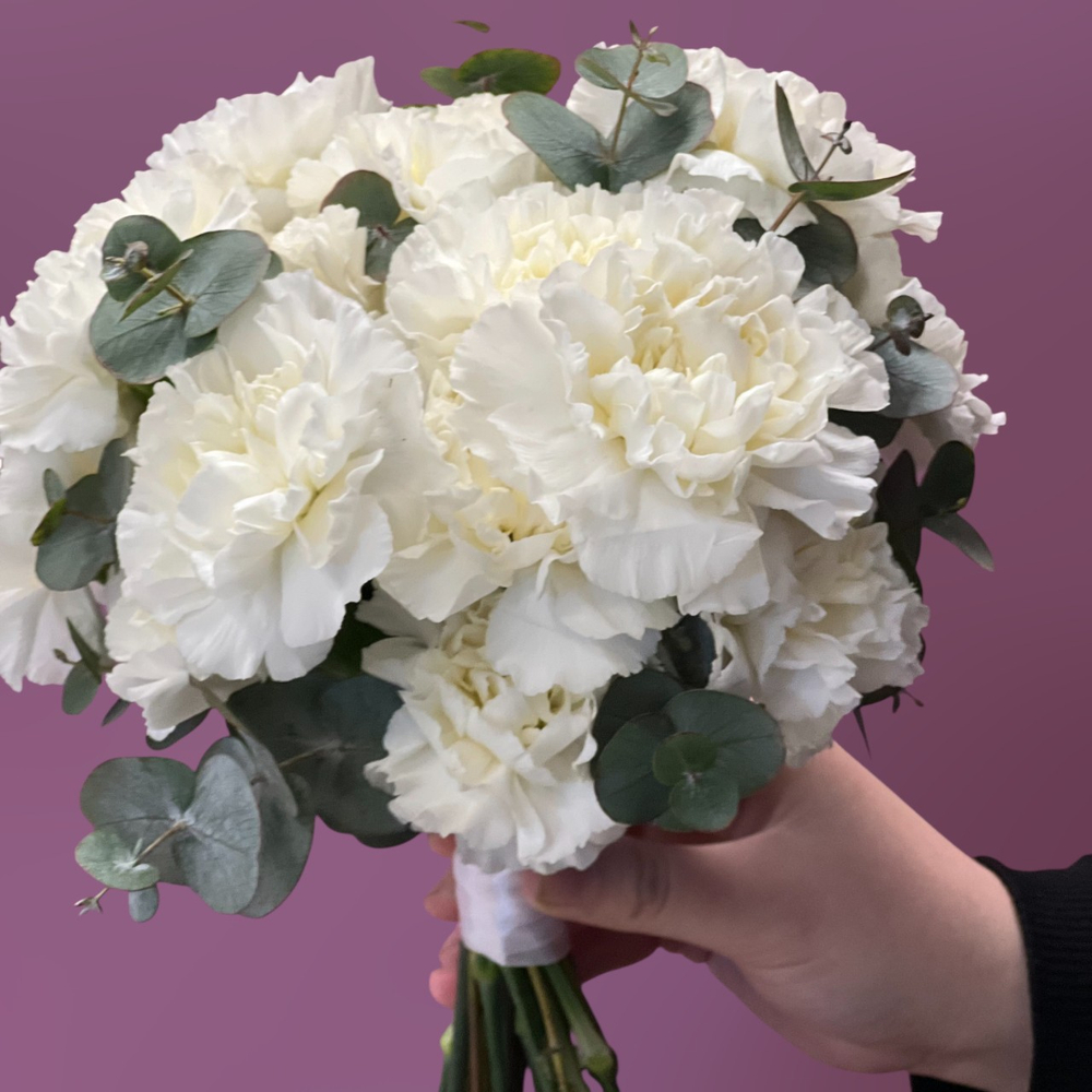 Букет невесты из диантуса и эвкалипта #54