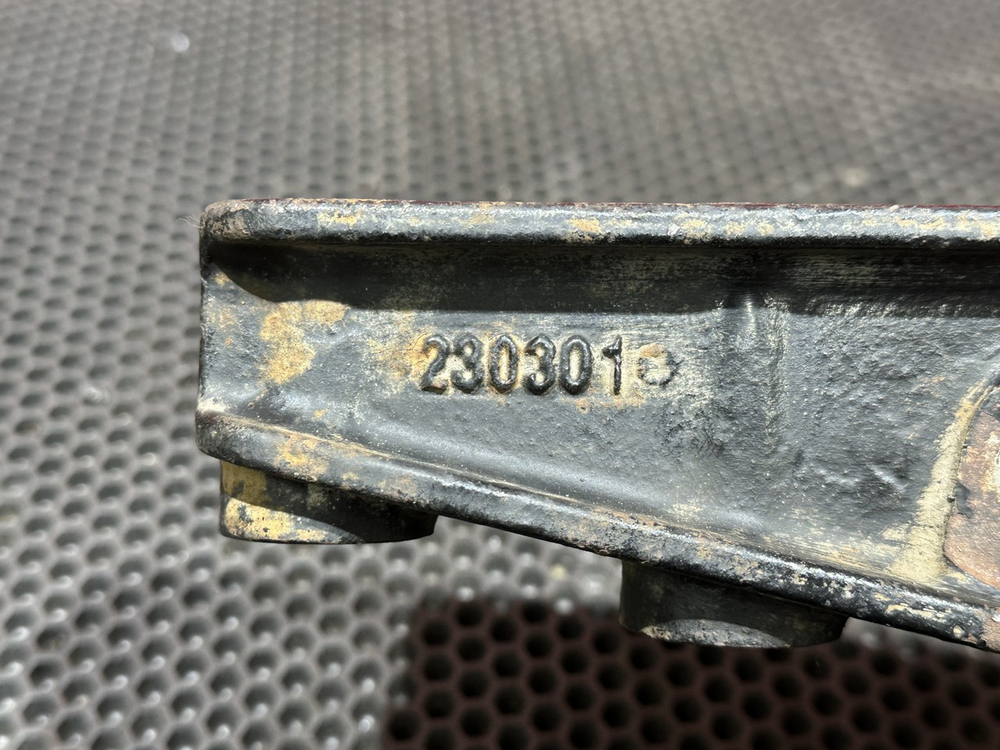 Кронштейн подвески кабины 2023г