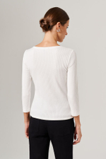 23134 Лонгслив женский (молочный)