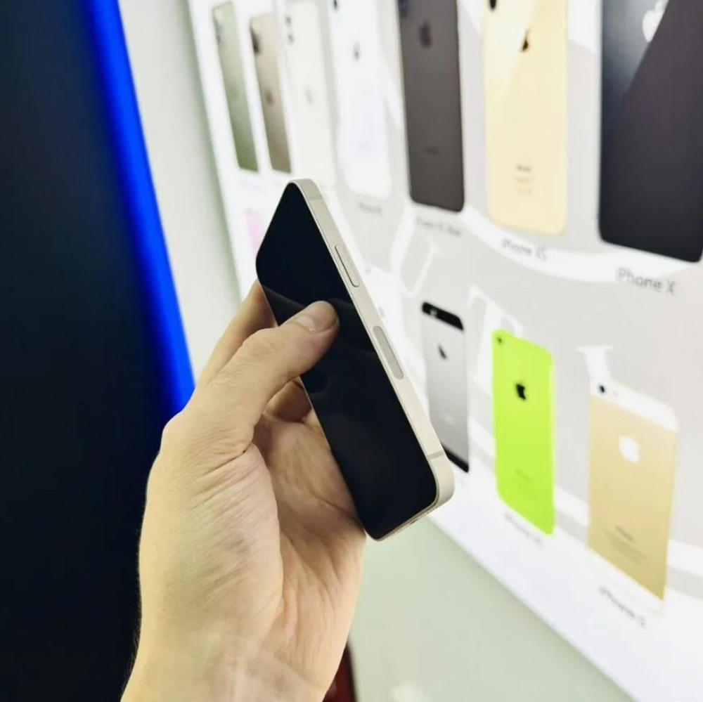 iPhone 12, 128 ГБ б/у