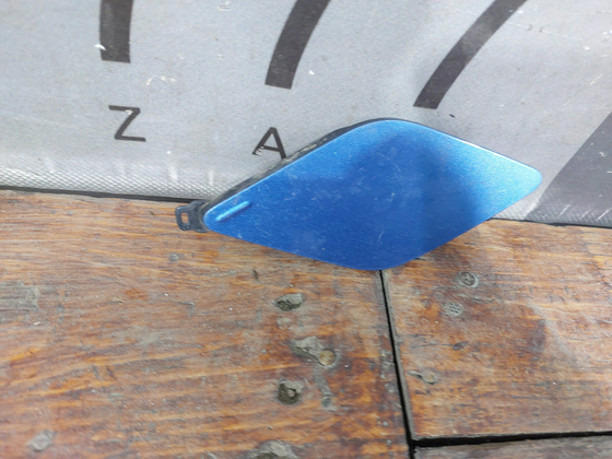 Заглушка буксировочного крюка Volvo S90 2 16-нв Б/У Оригинал 31383298