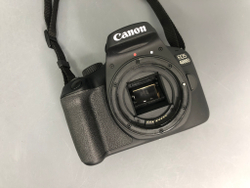 Canon EOS 4000D Kit EF-S 18-55 III (1.300 кадров)