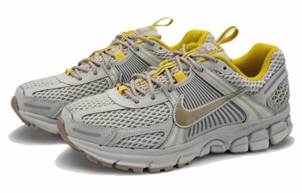 Кроссовки Nike Air Zoom Vomero 5 (Женская размерная сетка)