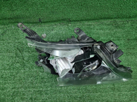 Битая Фара правая Toyota LC Prado 150 (13-17) LED