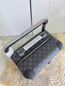Louis Vuitton Horizon 55