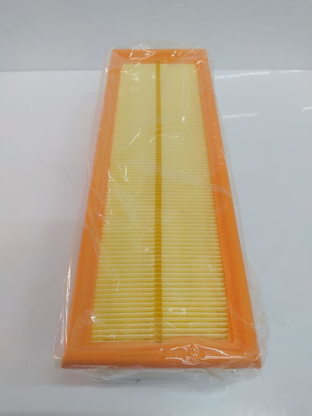 Фильтр воздушный 13718570043 BMW 5 (F10,F18), X4 (F26)