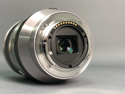 Sony 18-200mm 3.5-6.3 Sony E