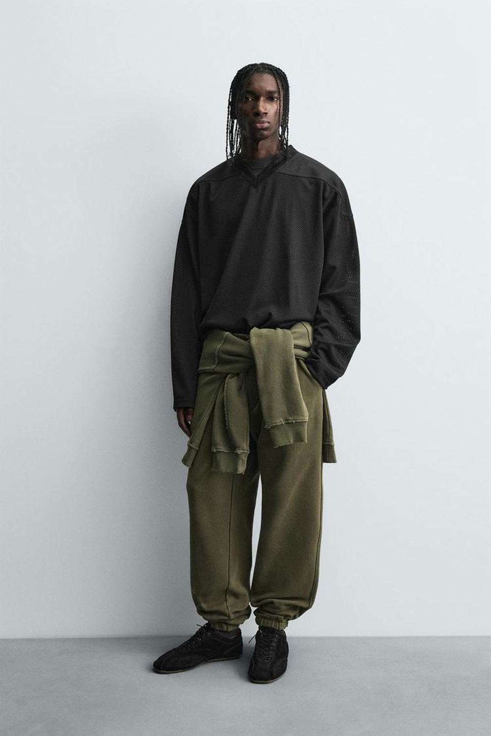 ZARA ФУТБОЛКА СВОБОДНОГО КРОЯ, ЧЕРНЫЙ