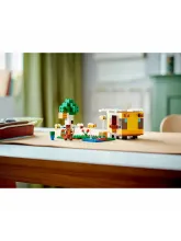 Конструктор Minecraft 21241 Пчелиный коттедж