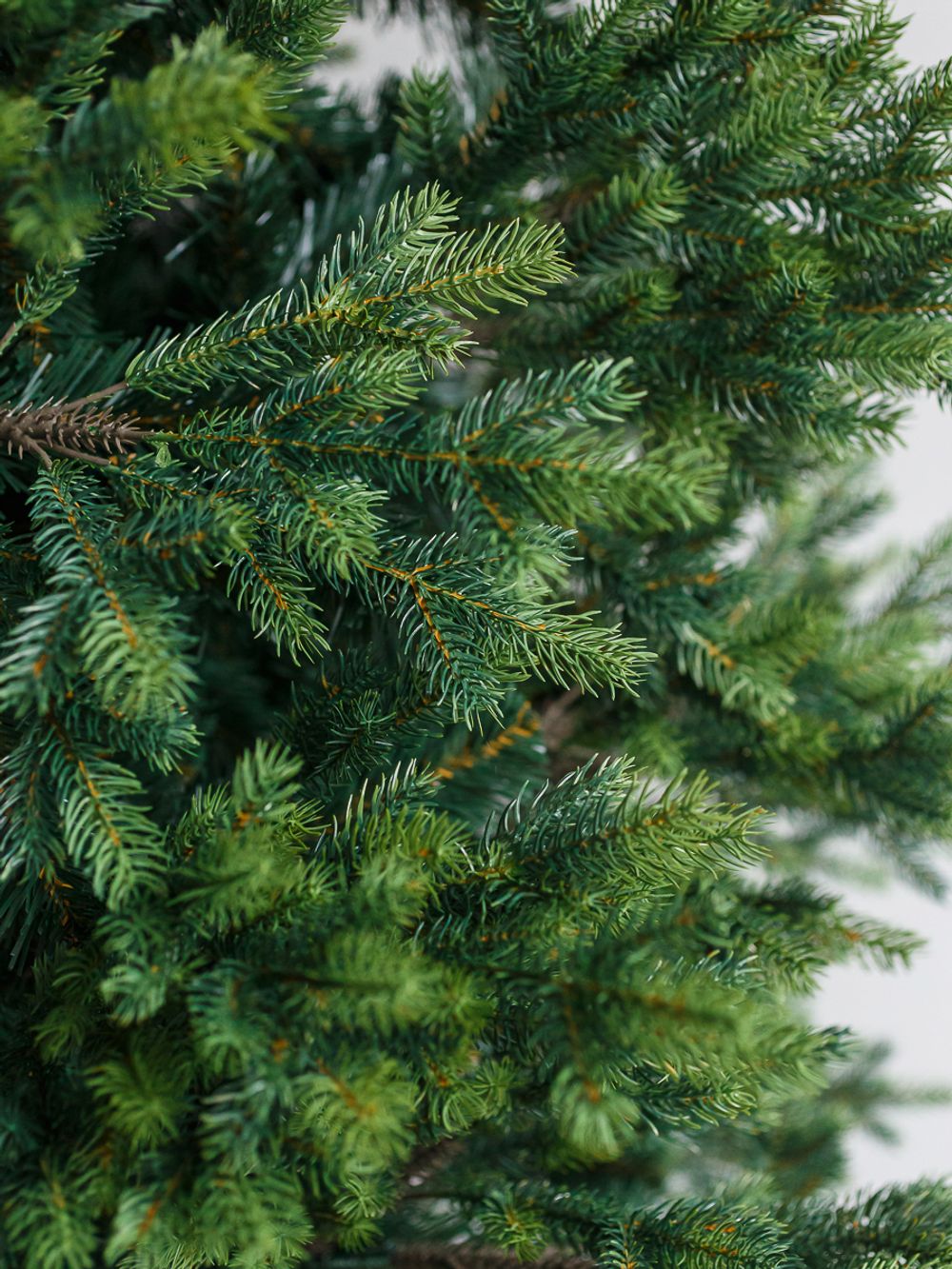 Большая елка с гирляндой «Сказочная светодинамическая» (литая+пвх) 4 м