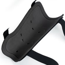 Щитки футбольные TORRES Training FS2306S, размер S