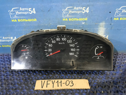 Щиток приборов NISSAN AD 2001