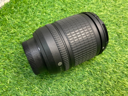 Nikon 18-135mm 3.5-5.6 ED-IF AF-S DX Zoom-Nikkor